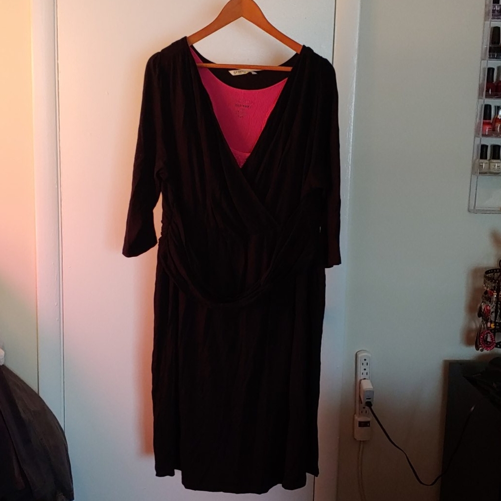 Dress with 3/4 sleeves and pink tank
